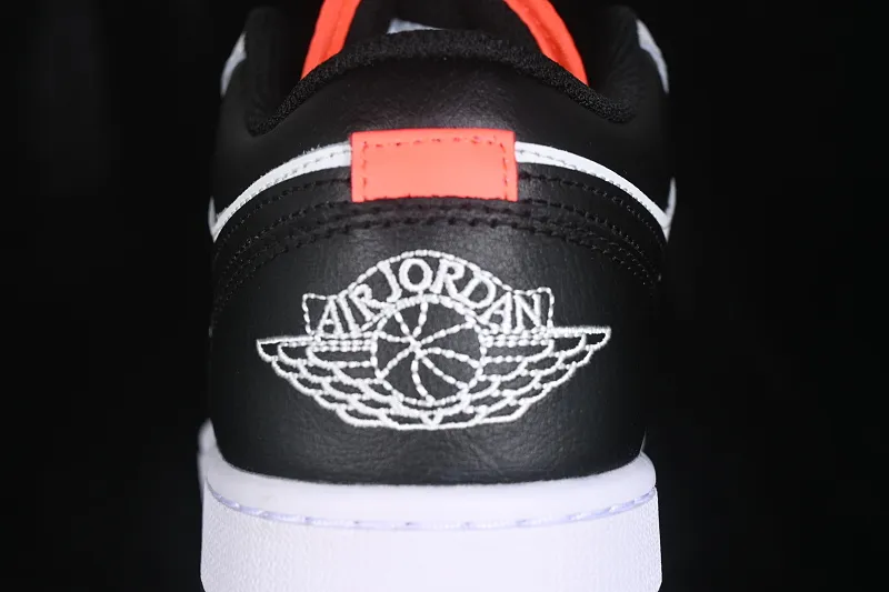 All categories Air Jordan Jordan series basketball shoes Air Jordan 1 Low G version pure original Air Jordan 1 Low AJ1 Joe 1 white gray black hook low-top retro cultural basketball shoes 553558-045